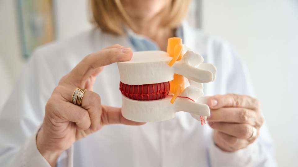 Is Spinal Decompression Therapy and Chiropractic Adjustment Effective for Disc Herniation?