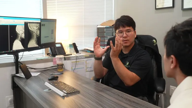 Top Chiropractor Near Me: How to Choose the Right Provider